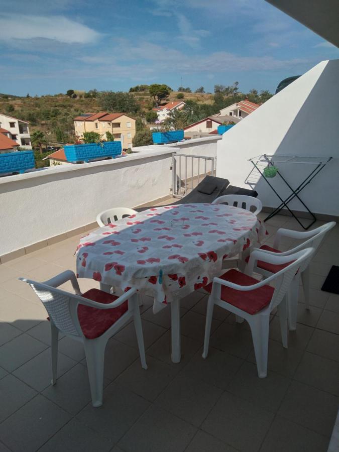Apartments "Sun-Sea" Lopar Exterior foto